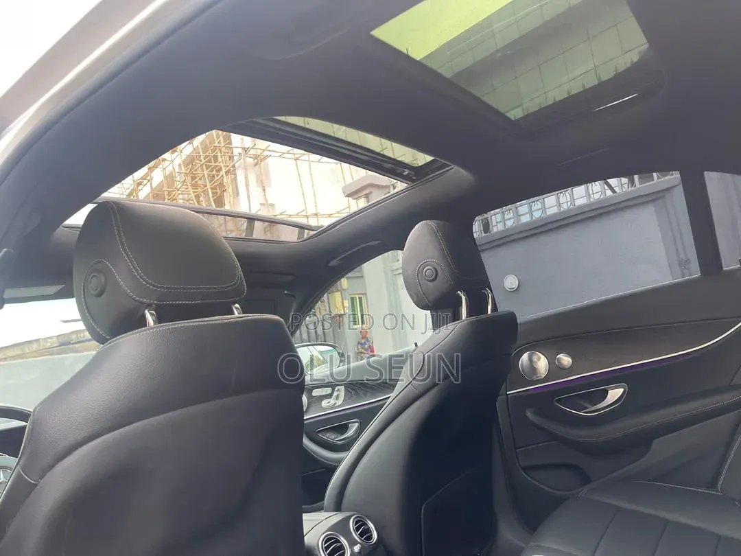 Mercedes-Benz E400 2017 Silver
