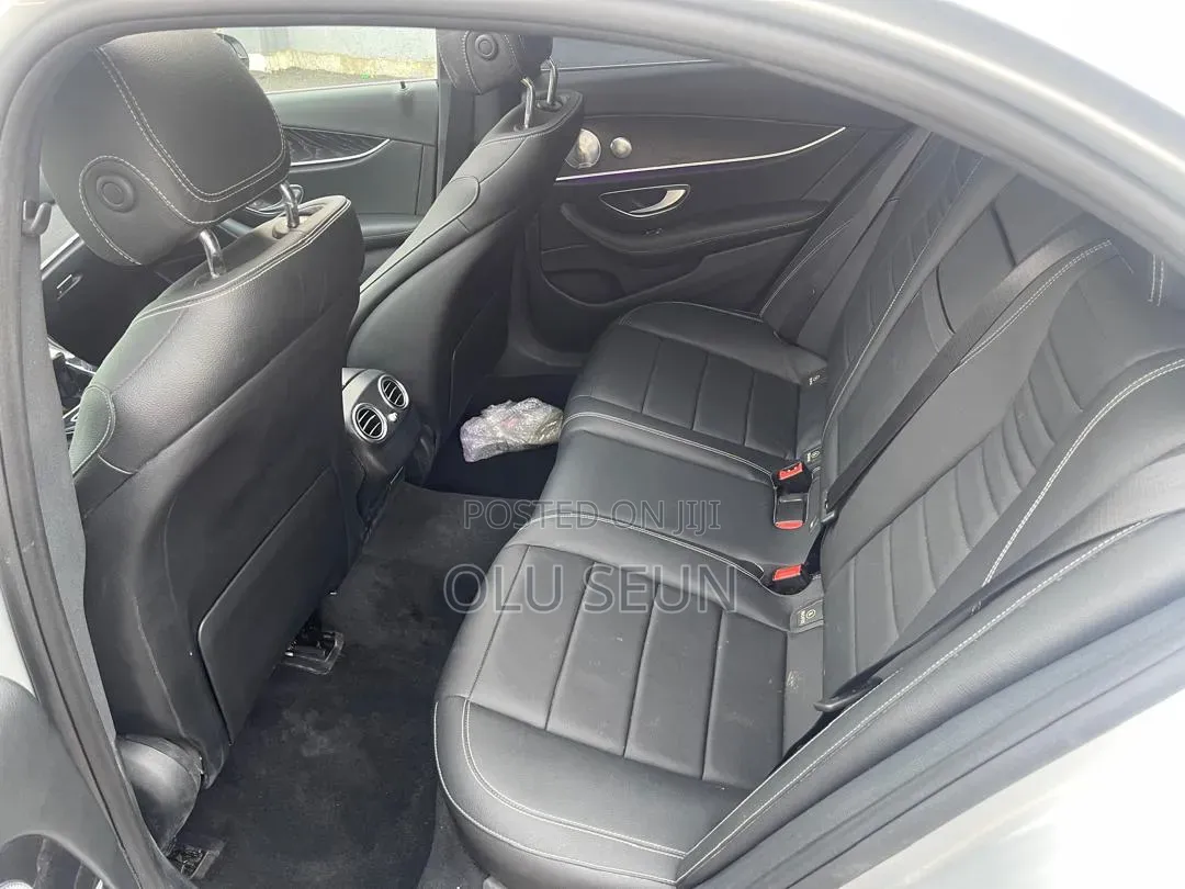 Mercedes-Benz E400 2017 Silver