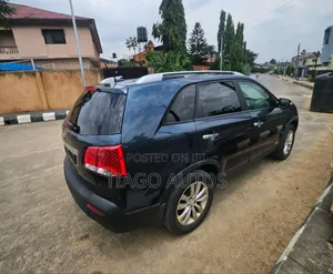 Kia Sorento 2012 Blue
