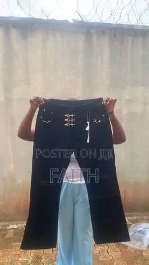 Black Jeans Baggy