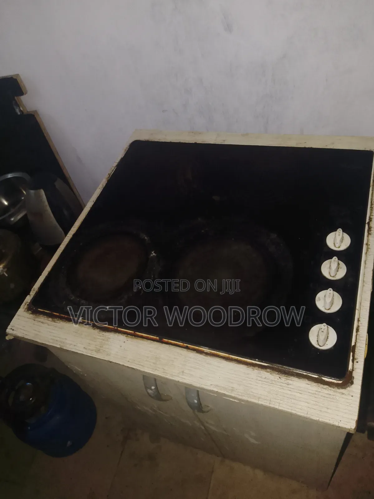 4 Burner Hot Plate With Stand