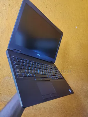 Laptop Dell Latitude 5580 8GB Intel Core i5 SSD 128GB