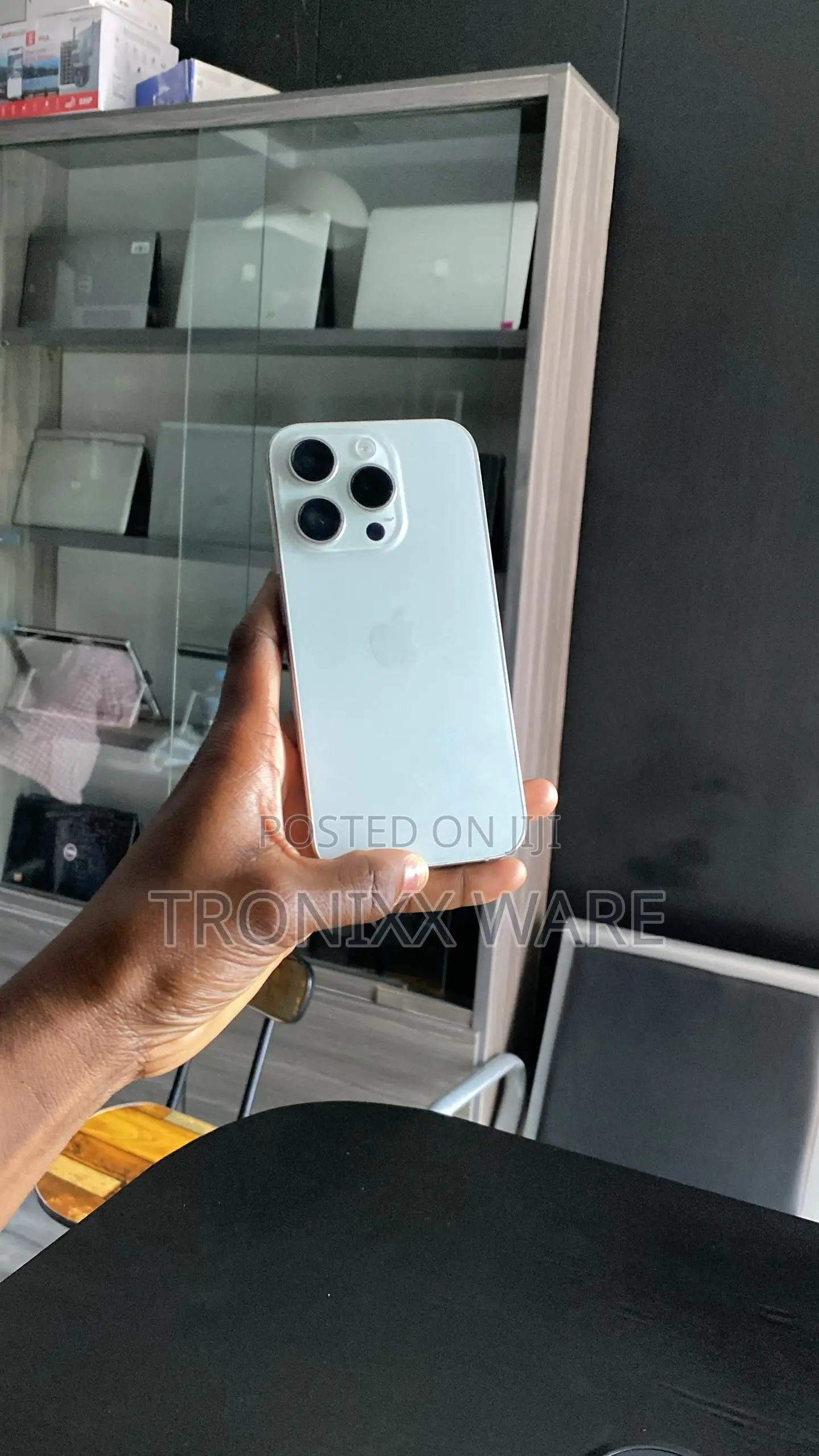 Apple iPhone 15 Pro 128 GB White
