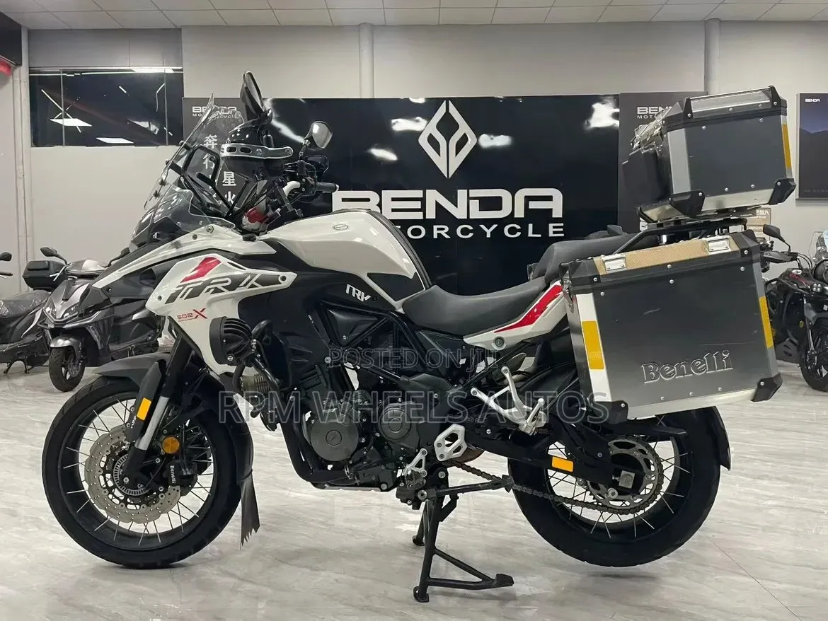 Benelli 502C 2019 White