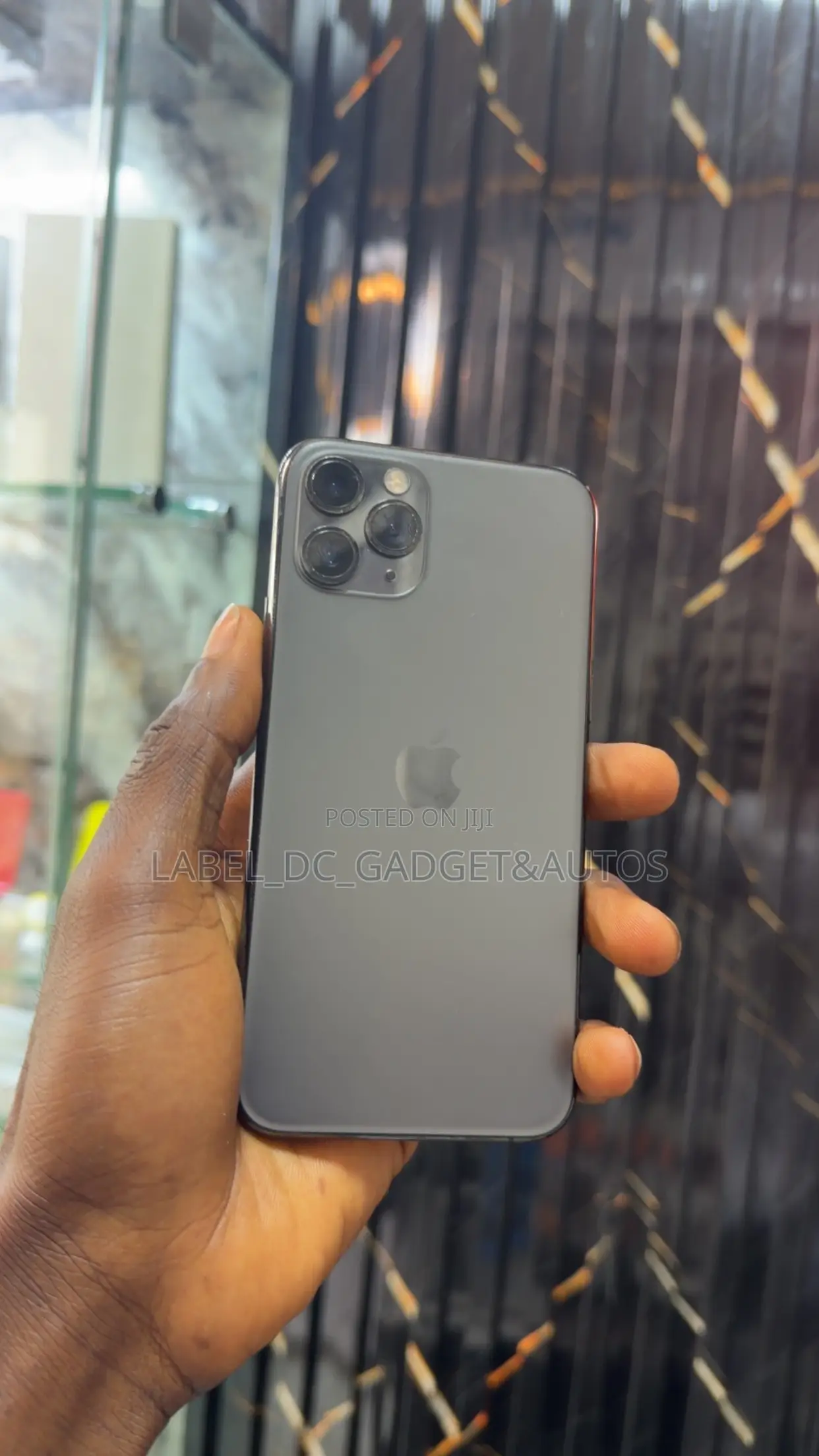 Apple iPhone 11 Pro 64 GB Black
