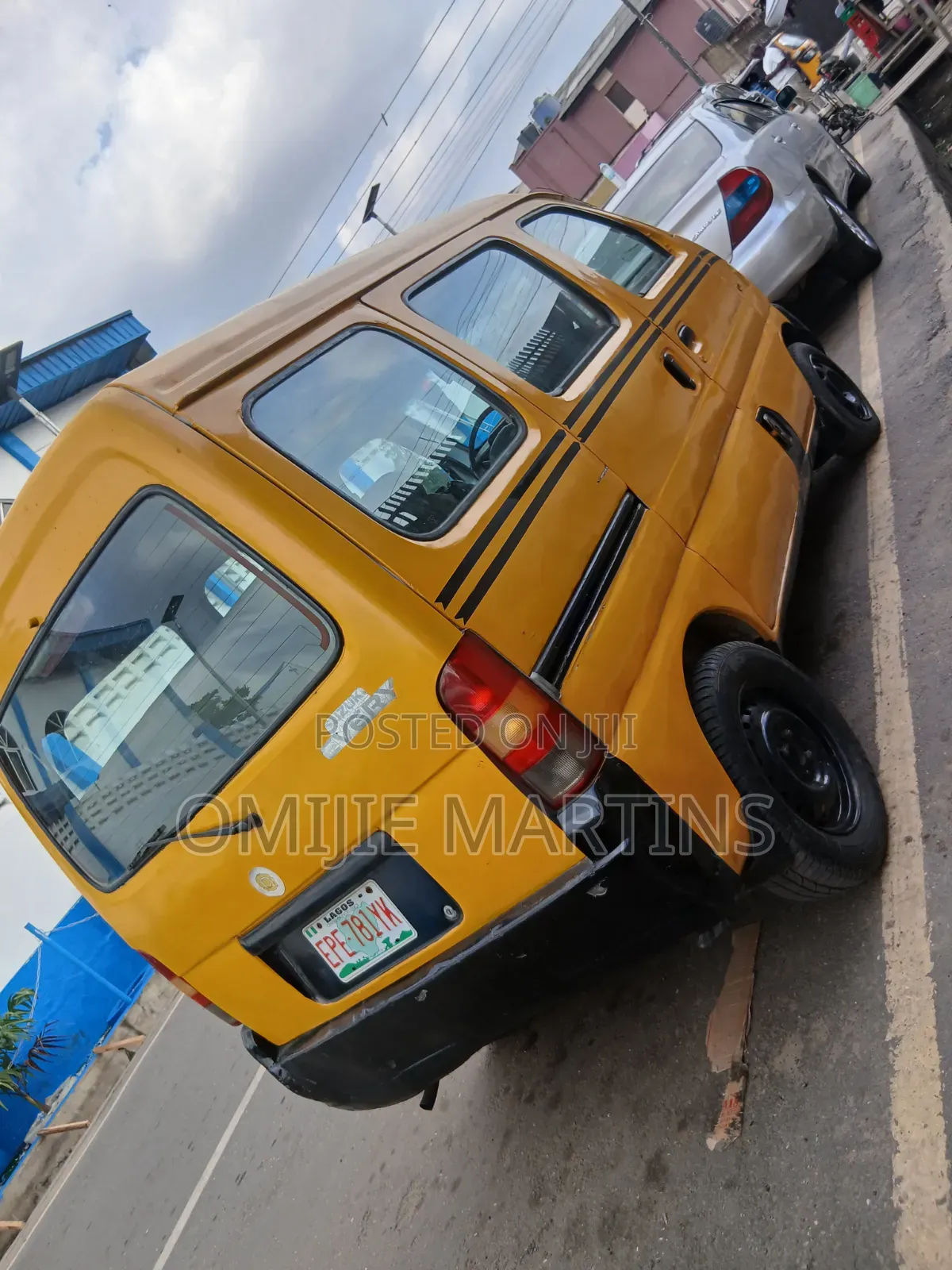Suzuki APV Minibus 2004 Yellow