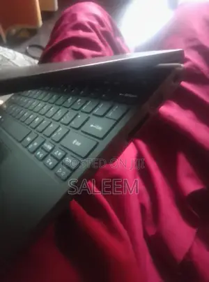 Laptop Acer TravelMate Spin B3 4GB Intel Celeron SSD 128GB
