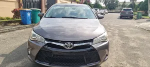 Toyota Camry XSE 4dr Sedan (2.5L 4cyl 6A) 2015 Gray