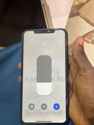 Apple iPhone 11 Pro Max 64 GB Gray