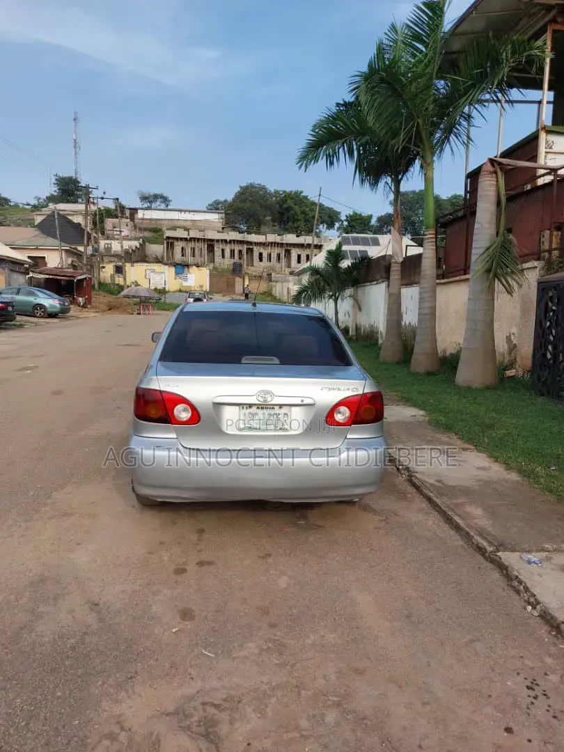 Toyota Corolla 2004 Silver