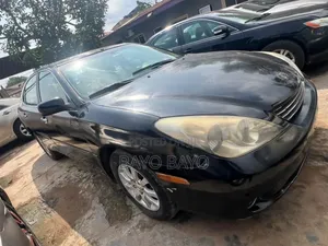 Lexus ES 300 2004 Black