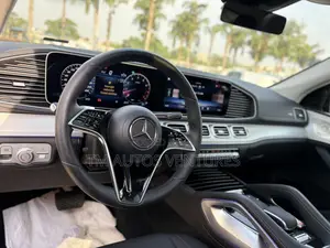 Mercedes-Benz GLE-Class 2024 Black