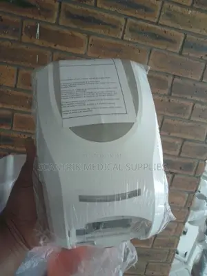 Wall-Mounted Hospital Hand Sanitizer Dispenser