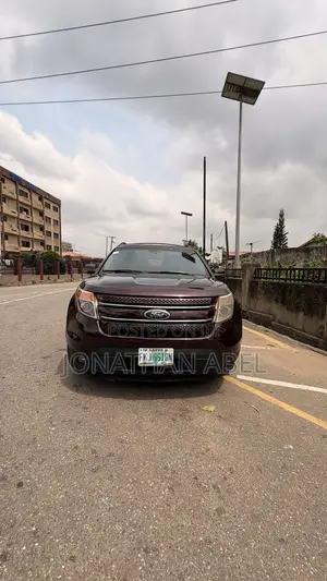 Ford Explorer 2013 Burgundy