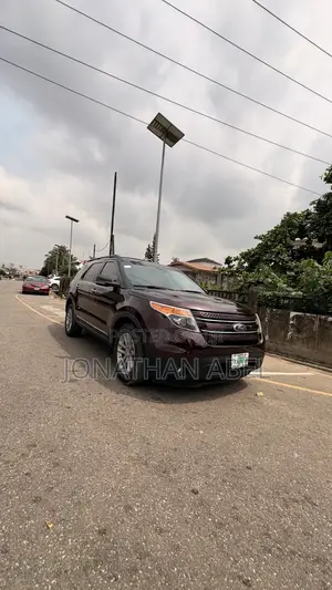 Ford Explorer 2013 Burgundy