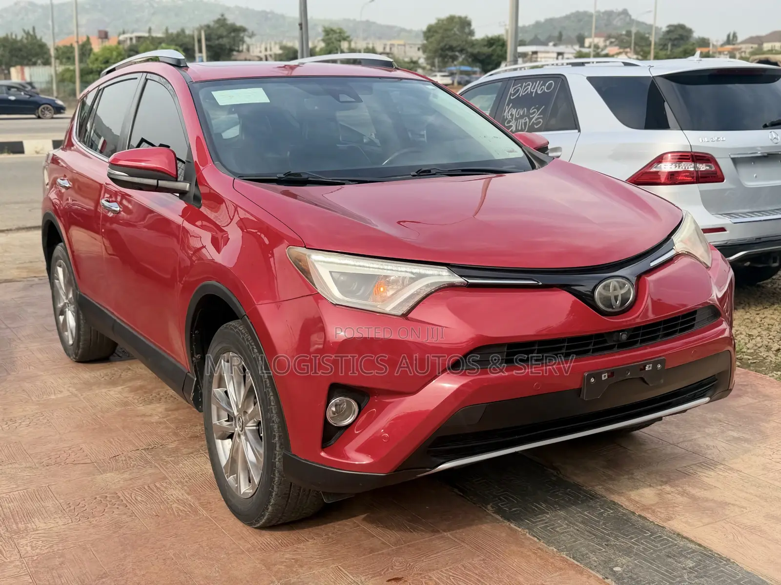 Toyota RAV4 2016 Red