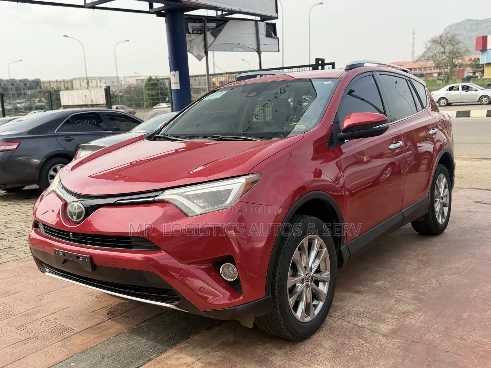 Toyota RAV4 2016 Red