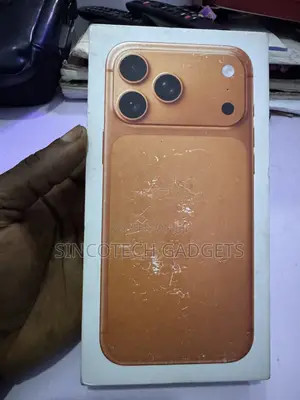New Apple iPhone 17 Pro Max 256 GB Orange
