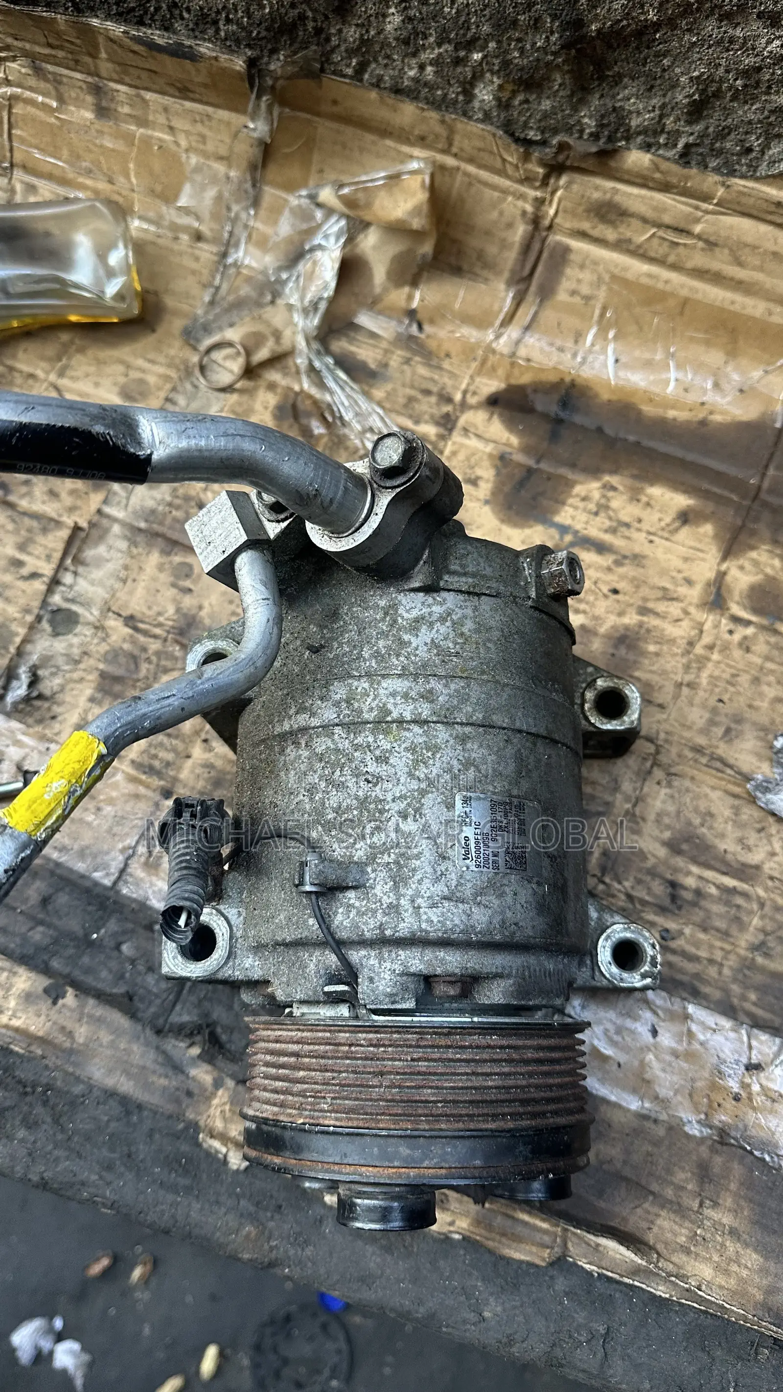 Nissan Pathfinder a/C Compressor 2005 Model