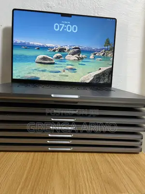 Laptop Apple MacBook Pro 2021 M1 32GB Apple M1 Max SSD 1T
