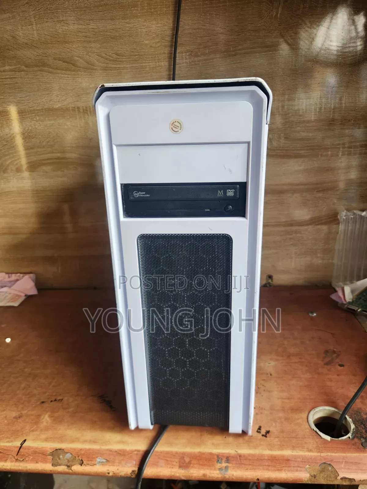 Desktop Computer MSI 16GB Intel Core i7 HDD+SSD 512GB