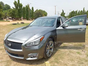 Infiniti Q70 2016 Gray