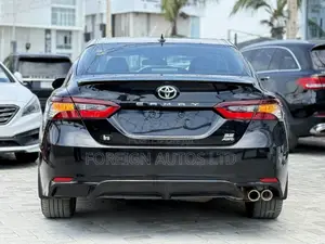 Toyota Camry SE Nightshade 2022 Black