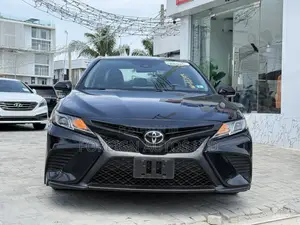 Toyota Camry SE Nightshade 2022 Black