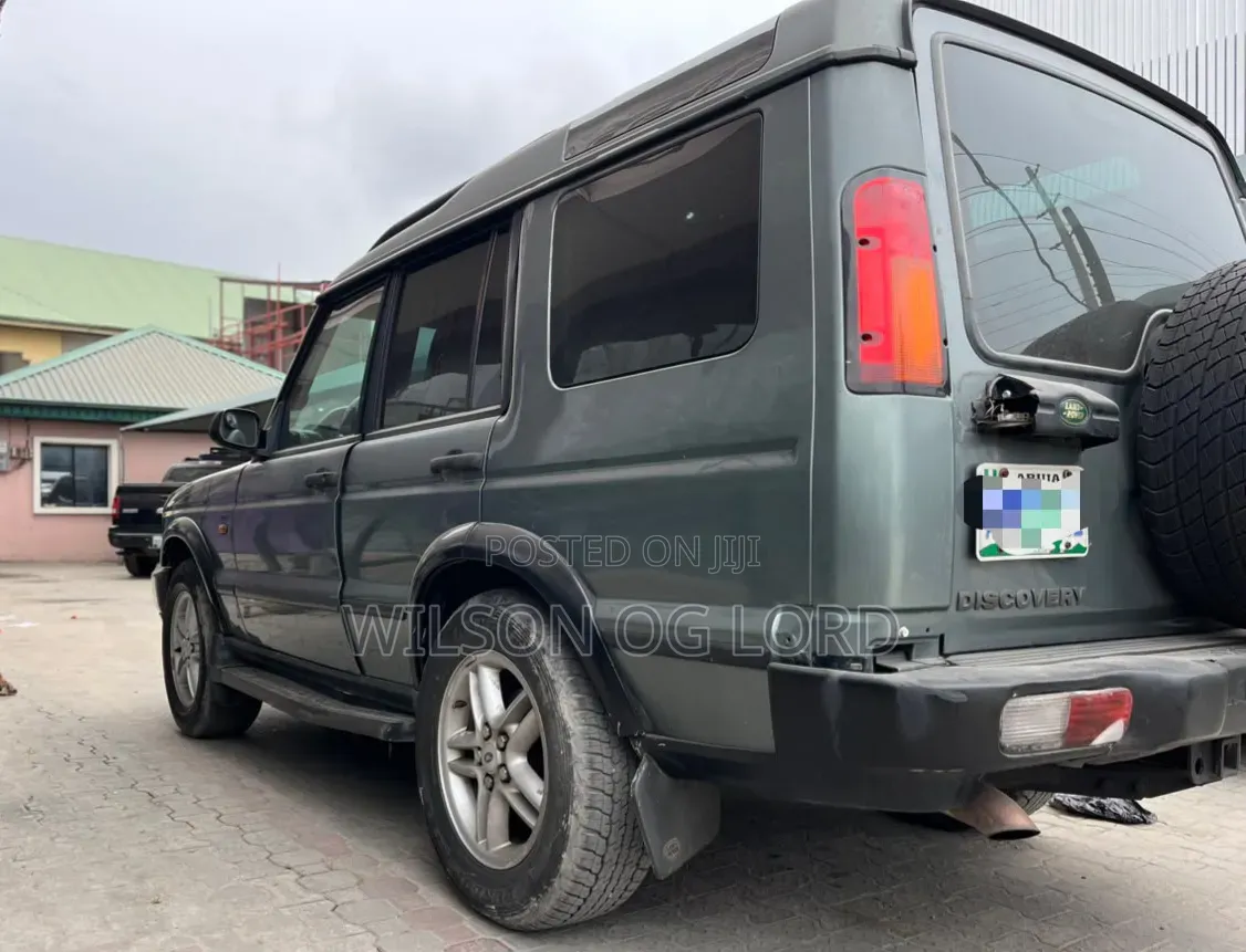 Land Rover Discovery 2004 Black