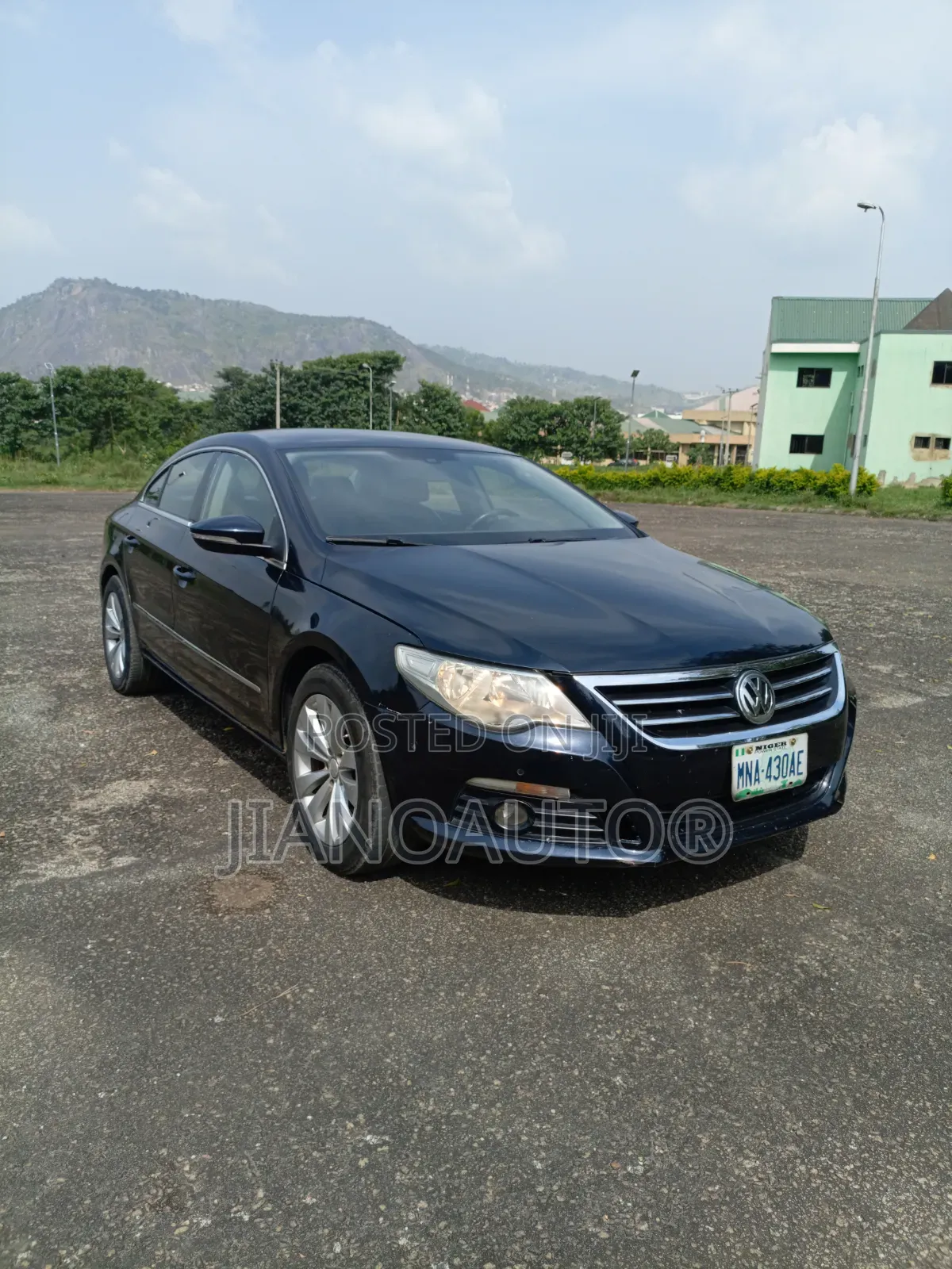 Volkswagen Passat 2012 Black