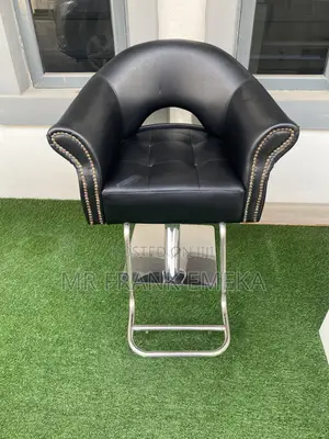 Clean Salon Barber Chair