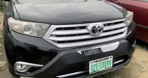 Toyota Highlander 2010 Black