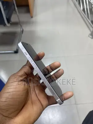 Apple iPhone 12 128 GB White