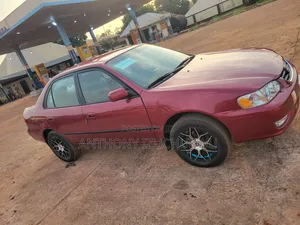 Toyota Corolla 2001 Red