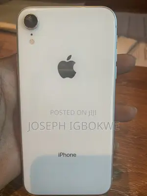 Apple iPhone XR 64 GB White
