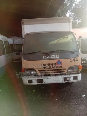 Isuzu N P R