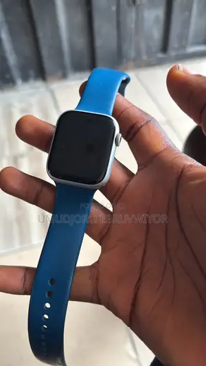 Apple Watch Series 8 45mm GPS + Cellular 85% BH - Neatly Used