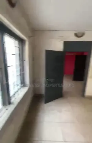 Furnished 3bdrm Block of Flats in Shomolu / Shomolu for rent