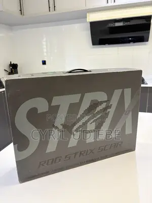 Laptop Asus ROG Strix SCAR 18 32GB Intel Core Ultra 9 SSD 2T