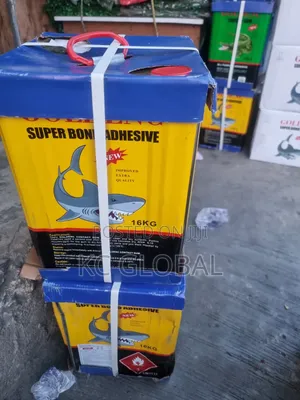 16kg Artificial Grass Gum 16kg 3kg Available