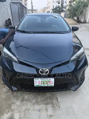 Toyota Corolla 2017 Blue