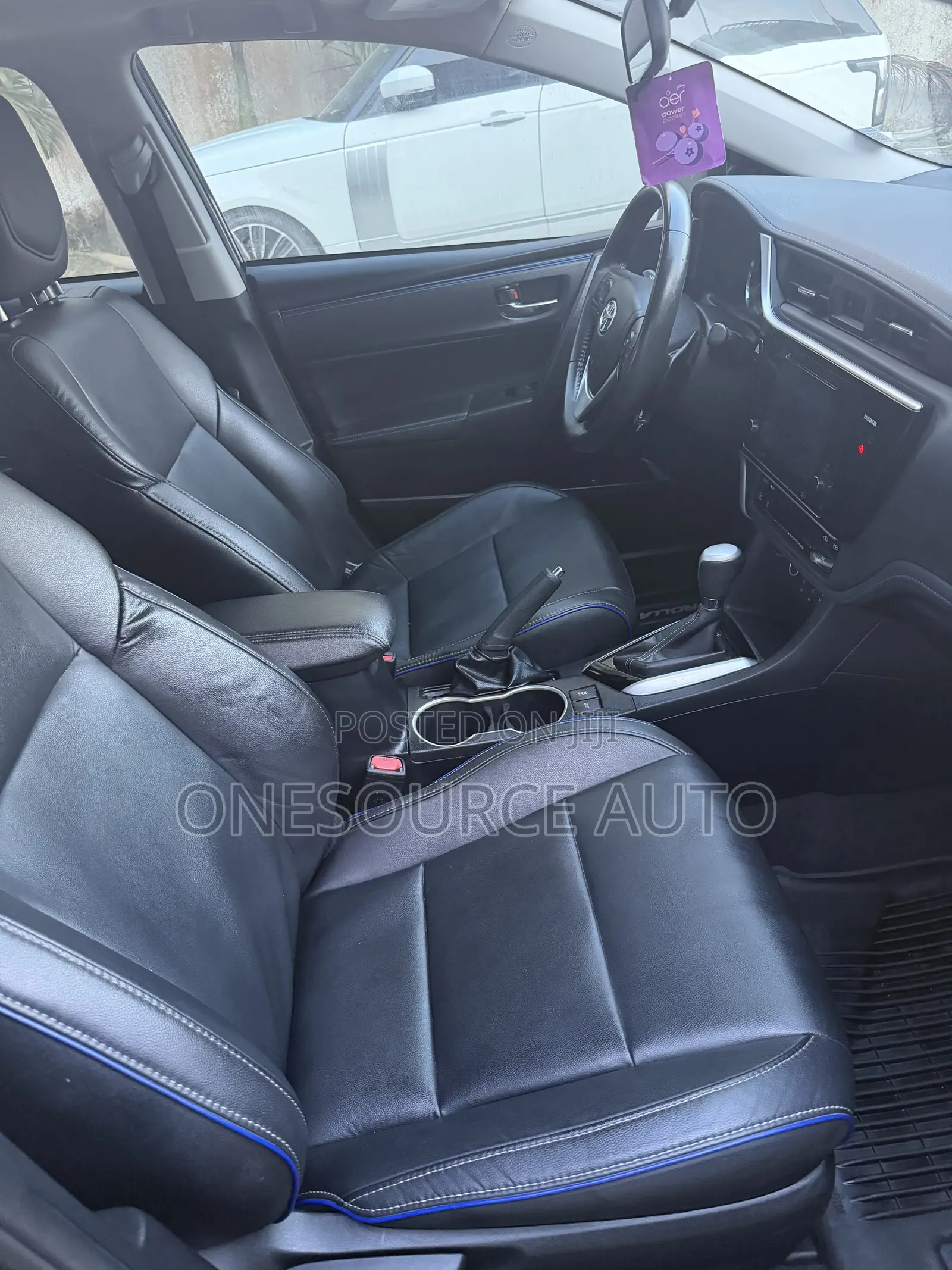 Toyota Corolla 2017 Blue
