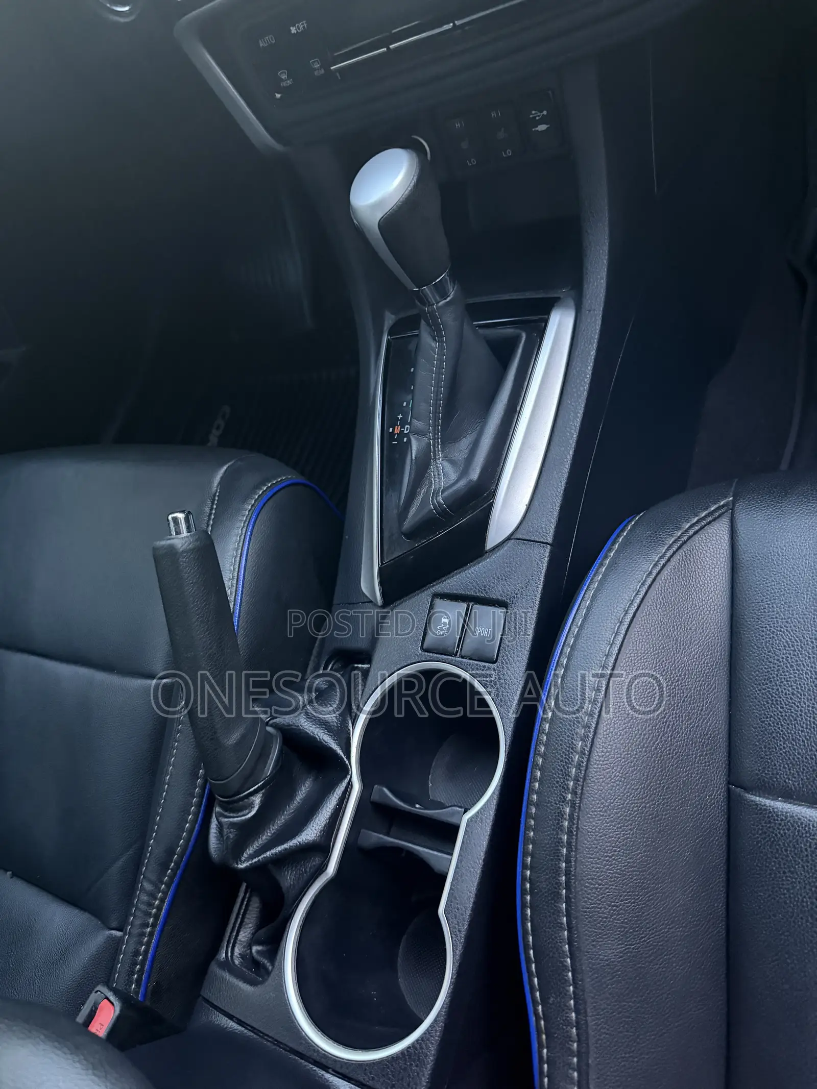 Toyota Corolla 2017 Blue