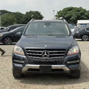 Mercedes-Benz M Class ML350 4MATIC 4dr SUV AWD (3.5L 6cyl 7A) 2014 Gray