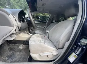 Toyota Corolla 2011 Blue