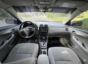 Toyota Corolla 2011 Blue