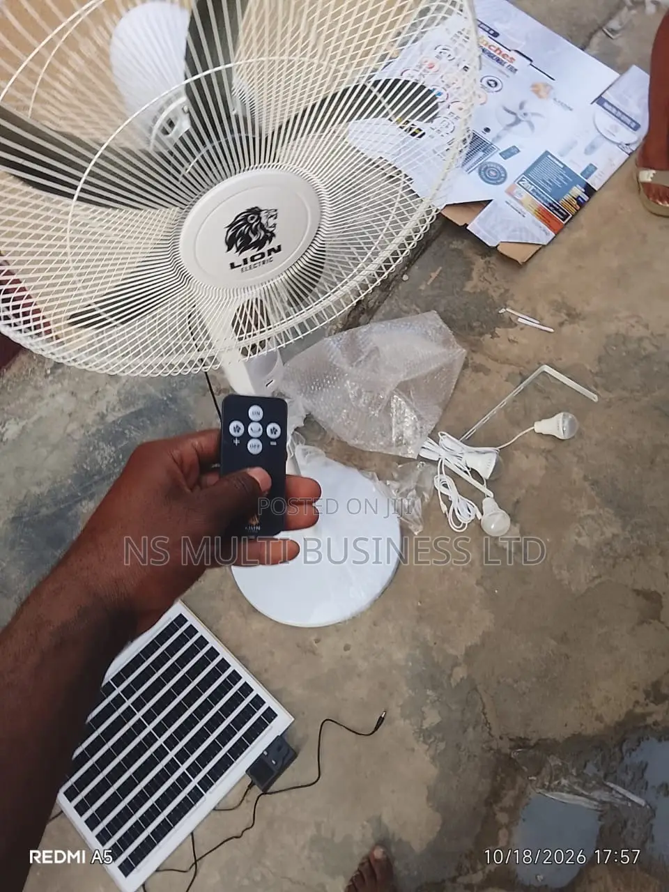 Solar Rechargeable Standing Fan With Panel