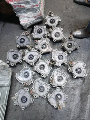Toyota Camry, Avalon, RAV4 Engine Water Pump for Hybrid.