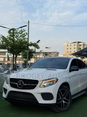 Mercedes-Benz GLE-Class 2018 White