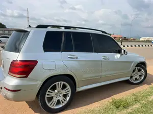 Mercedes-Benz GLK-Class 2011 Silver